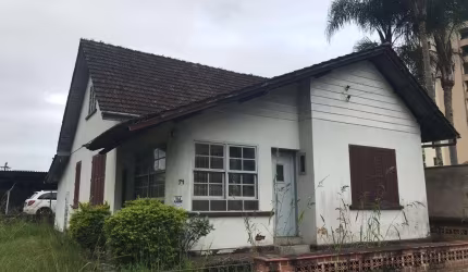 Casa com 2 quartos à venda na Rua Tijucas, 75, Centro, Joinville, 140 m2 por R$ 1.100.000