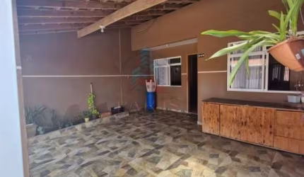Casa para Venda em Fazenda Rio Grande, Estados, 2 dormitórios, 1 banheiro, 1 vaga