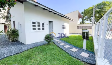 Casa com 2 dormitórios à venda, 93 m² por R$ 1.000.000,00 - Ponta Aguda - Blumenau/SC
