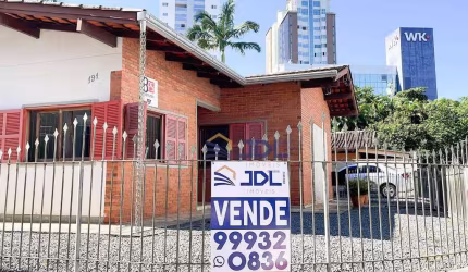 Casa à venda por R$ 899.000,00 - Vila Nova - Blumenau/SC