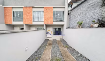 Sobrado com 2 suítes à venda, 84 m² por R$ 360.000 - Ponta Aguda - Blumenau/SC