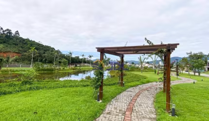 Terreno à venda, 457 m² por R$ 935.000,00 - Centro - Camboriú/SC