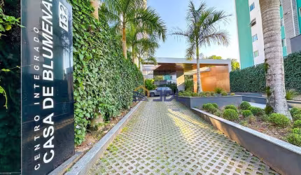 Sala à venda, 95 m² por R$ 750.000,00 - Garcia - Blumenau/SC