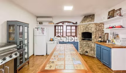 Casa com 3 dormitórios à venda, 309 m² por R$ 1.760.000,00 - Vorstadt - Blumenau/SC