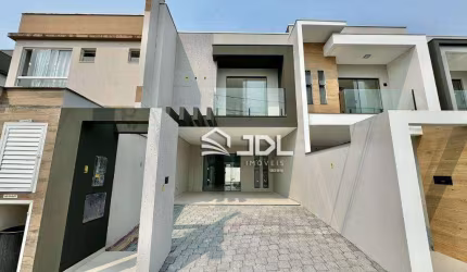 Casa com 3 dormitórios à venda, 145 m² por R$ 780.000,00 - Velha - Blumenau/SC