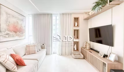 Apartamento com 3 dormitórios à venda, 127 m² por R$ 2.200.000,00 - Meia Praia - Itapema/SC
