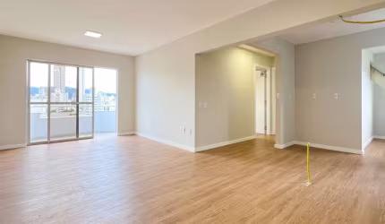 Apartamento com 2 dormitórios à venda, 69 m² por R$ 580.000,00 - Victor Konder - Blumenau/SC