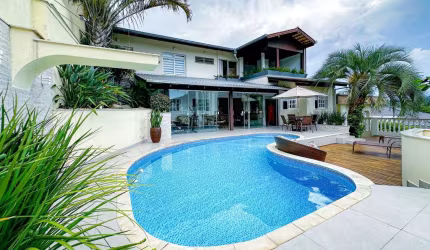 Casa com 3 dormitórios à venda, 269 m² por R$ 1.900.000,00 - Itoupava Seca - Blumenau/SC