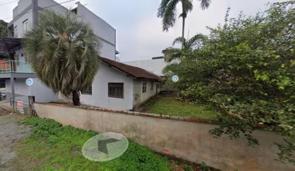 Casa com 1 dormitório à venda, 126 m² por R$ 500.000,00 - Ponta Aguda - Blumenau/SC