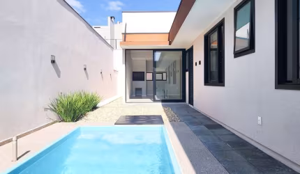 Casa com 3 dormitórios à venda, 151 m² por R$ 1.000.000,00 - Ponta Aguda - Blumenau/SC