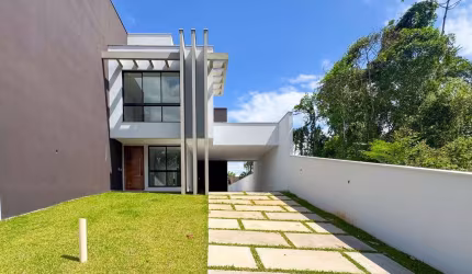 Casa com 3 suítes à venda, 204 m² por R$ 1.380.000 - Ponta Aguda - Blumenau/SC