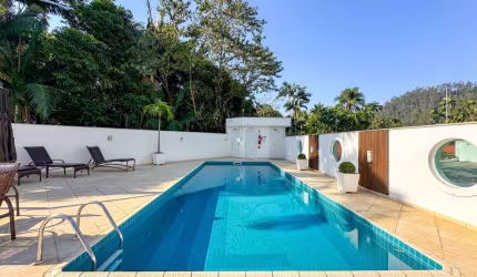 Apartamento com 4 dormitórios à venda, 204 m² por R$ 1.600.000,00 - Ponta Aguda - Blumenau/SC