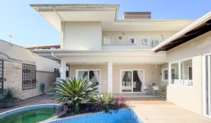 Casa com 3 dormitórios à venda, 260 m² por R$ 1.850.000,00 - Velha - Blumenau/SC