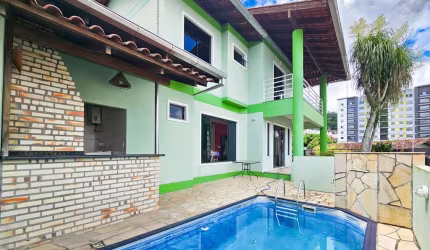 Casa à venda, 184 m² por R$ 980.000,00 - Escola Agrícola - Blumenau/SC
