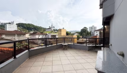 Apartamento com 3 dormitórios à venda, 164 m² por R$ 645.000,00 - Velha - Blumenau/SC