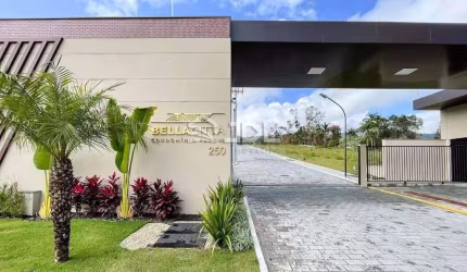Excelente terreno em condominio fechado
