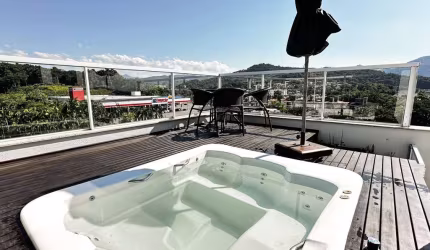 Cobertura com 3 dormitórios à venda, 183 m² por R$ 1.500.000,00 - Água Verde - Blumenau/SC