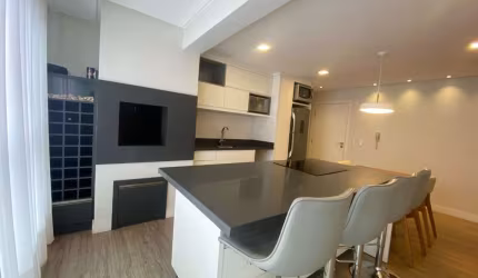 100% mobiliado e próximo a Vila Germânica!