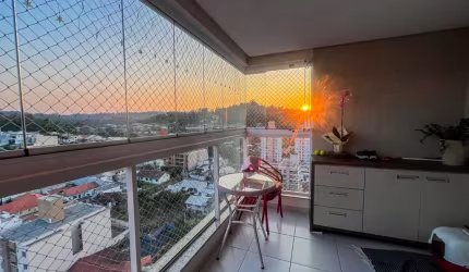 Apartamento com 3 dormitórios à venda, 100 m² por R$ 630.000,00 - Escola Agrícola - Blumenau/SC