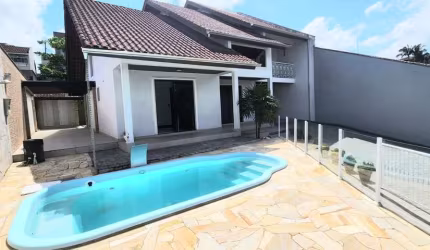Casa à venda, 250 m² por R$ 999.000,00 - Fortaleza - Blumenau/SC