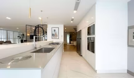 Apartamento à venda no bairro Bom Retiro