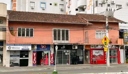 Prédio Comercial Proxima da Vila Germânica, no melhor corredor de serviços da cidade!