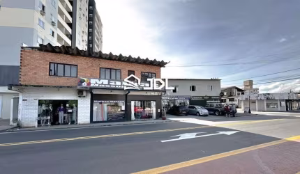 Prédio à venda no bairro Velha