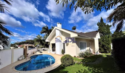 Casa com 4 dormitórios à venda, 332 m² por R$ 2.850.000,00 - Centro - Blumenau/SC