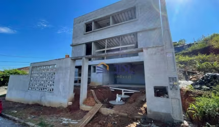 Sobrado com 3 dormitórios à venda, 168 m² por R$ 1.150.000,00 - Escola Agrícola - Blumenau/SC