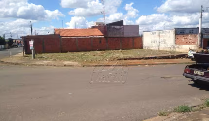 Excelente terreno comercial ou residencial medindo 222m², à venda no bairro Água Branca em Piracicaba/SP.