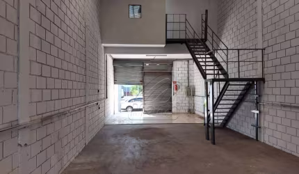 Barracão para alugar, 136 m² por R$ 2.900/mês - Nova América - Piracicaba/SP