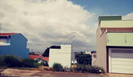 Terreno à venda, medindo 150,50m² no Jardim Pombeva, ao lado do Assaí em Piracicaba/SP