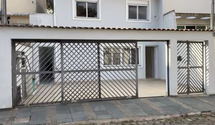 Casa em Vila toda Reformada na Vila Mariana