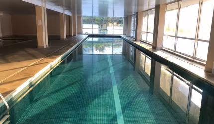 Apartamento com 3 suítes eVaranda Goumert na Aclimação
