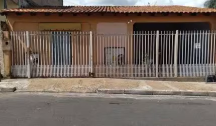 Casa com 3 quartos à venda na Rua Três Mil e Quatrocentos, 32, Jardim Imperial, Cuiabá, 250 m2 por R$ 500.000