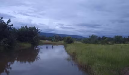 SITIO A VENDA  NO PONTAL DO GLORIA PERTO DA AGROVILA PALMEIRAS