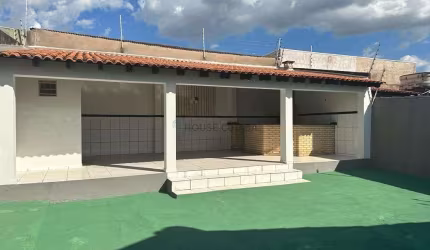 Vendo Casa 2 quartos - Área Gourmet - Jd. dos Ipês