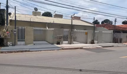 VENDE 03 CASAS JUNTAS NUM ÚNICO TERRENO - PARQUE OHARA CUIABÁ MT