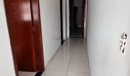 Casa Comercial na Av. Gen. Mello
