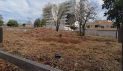 Terreno no Parque Universitário