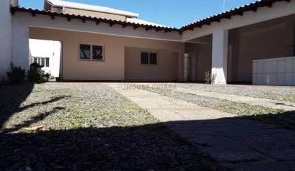 Casa com 3 quartos à venda na Avenida do Linhão, 1, Canelas, Várzea Grande, 240 m2 por R$ 460.000