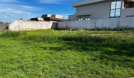 Terreno à venda na Avenida dos Florais, Ribeirão do Lipa, Cuiabá por R$ 1.100.000