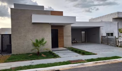 Casa Nova no Primor das Torres com 3 suites + Closet