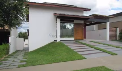 Casa em condomínio fechado com 4 quartos à venda na Avenida Belvedere, 423, Condomínio Belvedere, Cuiabá, 364 m2 por R$ 2.300.000