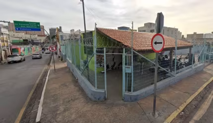 Vendo Terreno no Centro Rua Joaquim  Murtinho