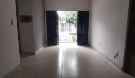 Vendo Apartamento 2 Quartos - TÉRREO - Av. República do Líbano