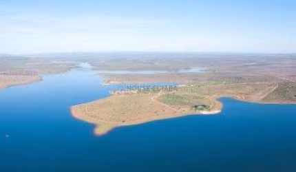 TERRENO NA BEIRA DO LAGO DO MANSO