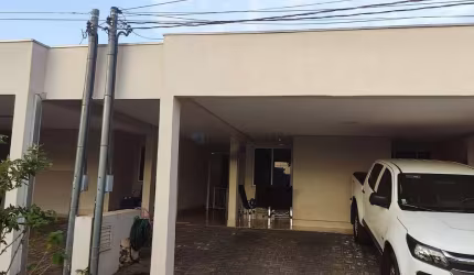 Vendo Casa no Condomínio Rubi