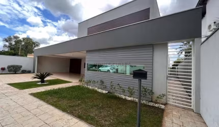 Casa em Condomínio no Jardim Itália para Locação
