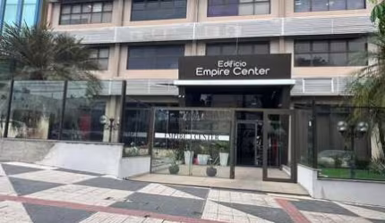 SALA COMERCIAL 42 M2 NA AVENIDA HISTORIADOR RUBENS DE MENDONÇA